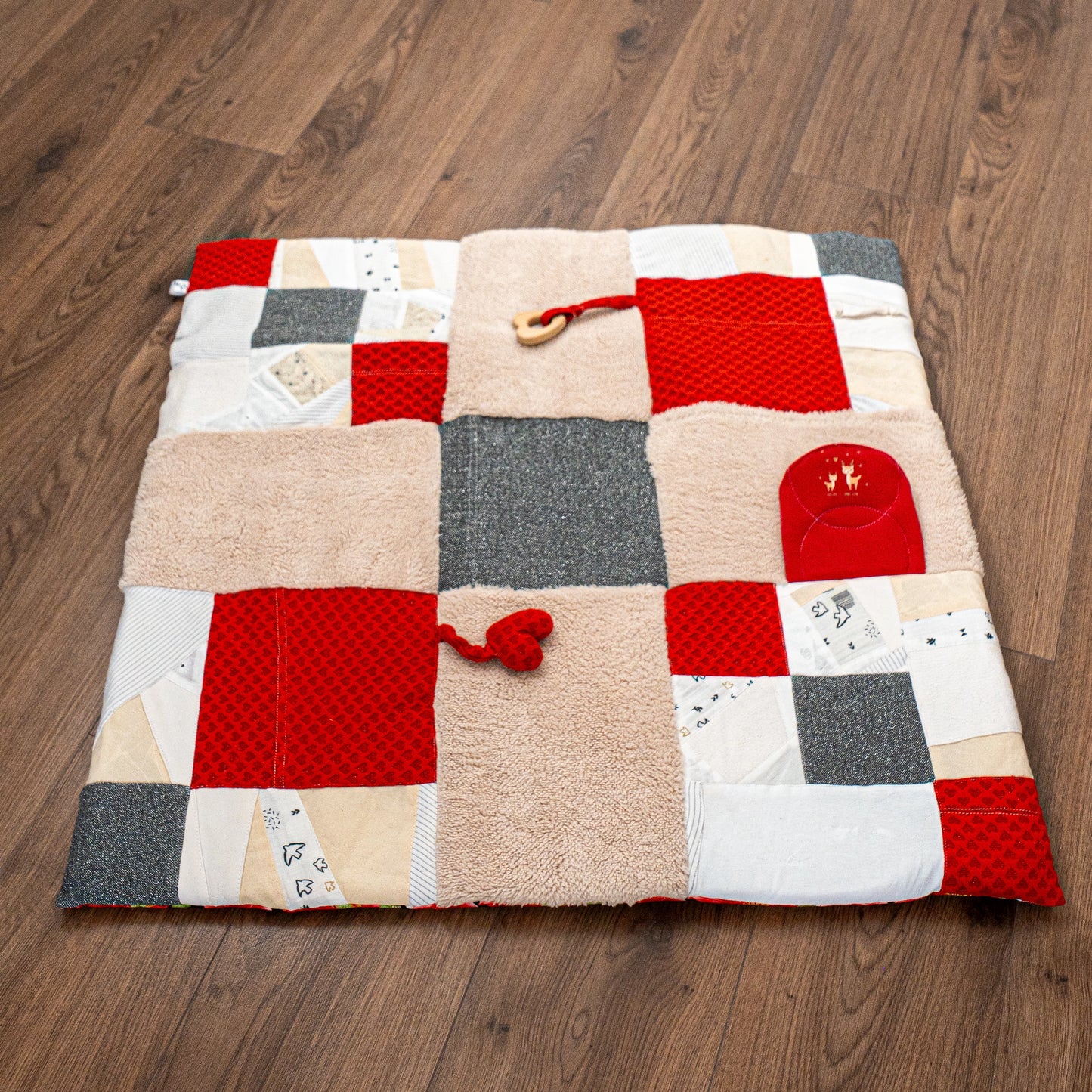 Tapis d'éveil - Cœurs et douceur